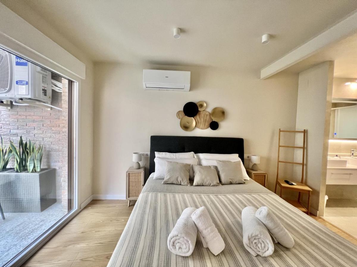 Cozy San Cristobal Apartment In Heart Of Аликанте Екстериор снимка