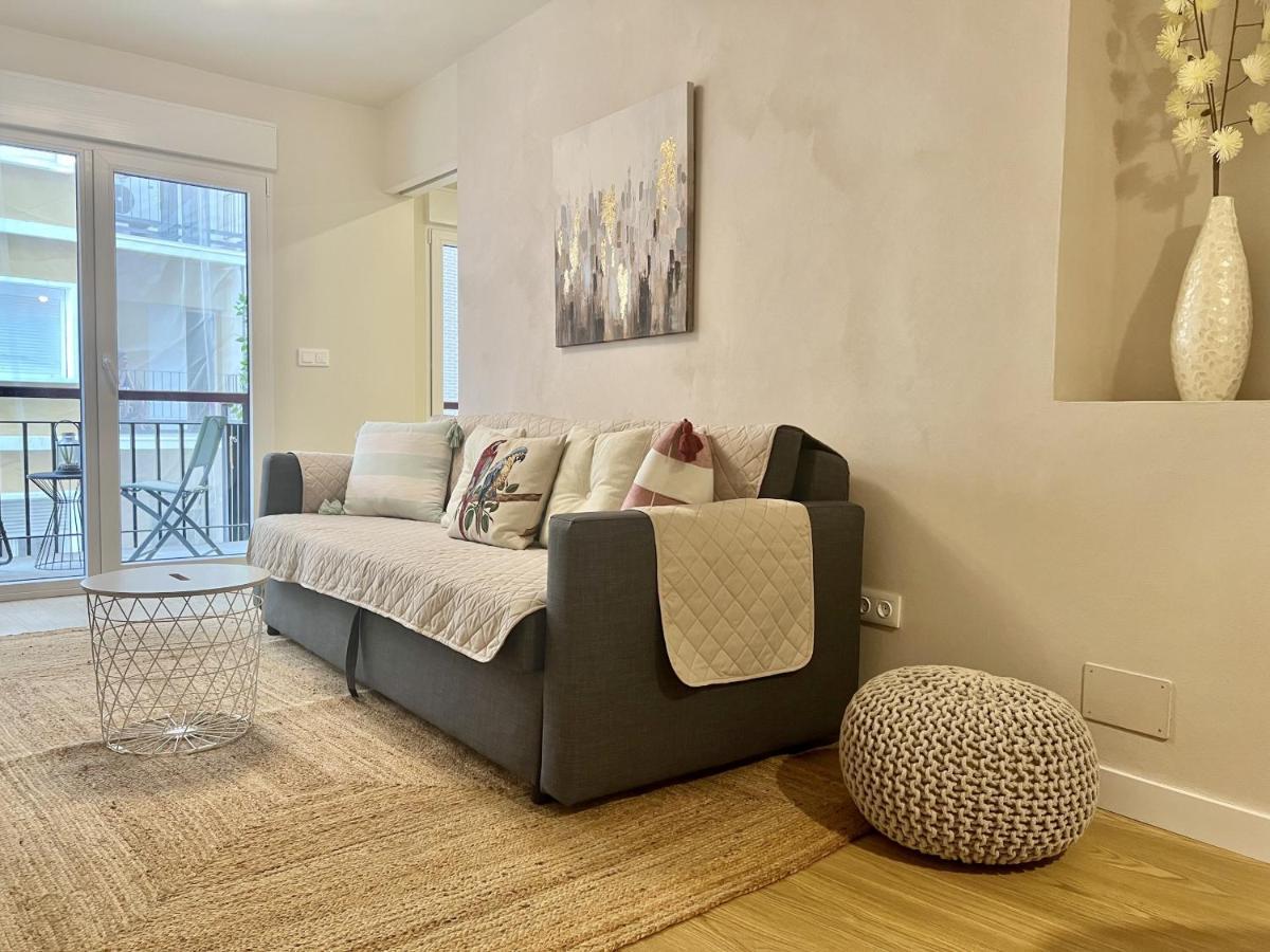 Cozy San Cristobal Apartment In Heart Of Аликанте Екстериор снимка