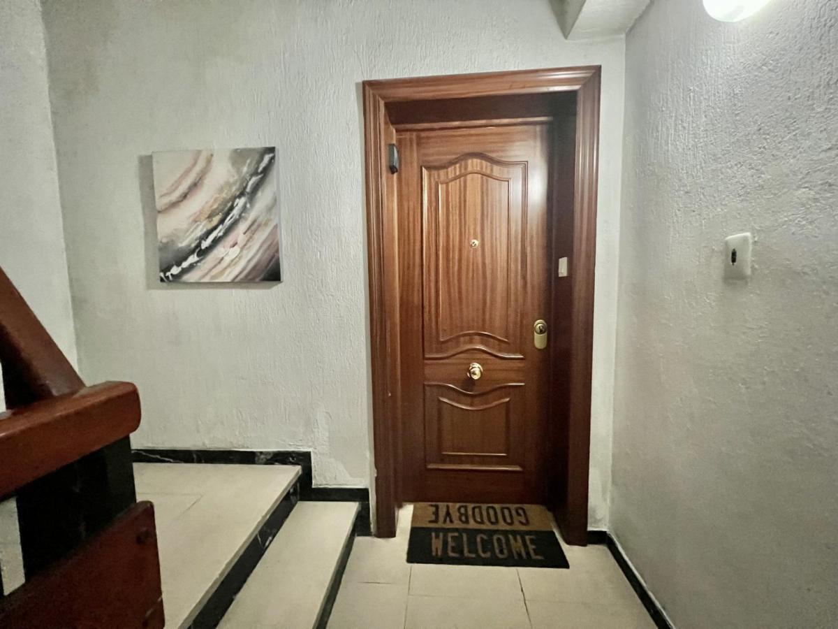Cozy San Cristobal Apartment In Heart Of Аликанте Екстериор снимка