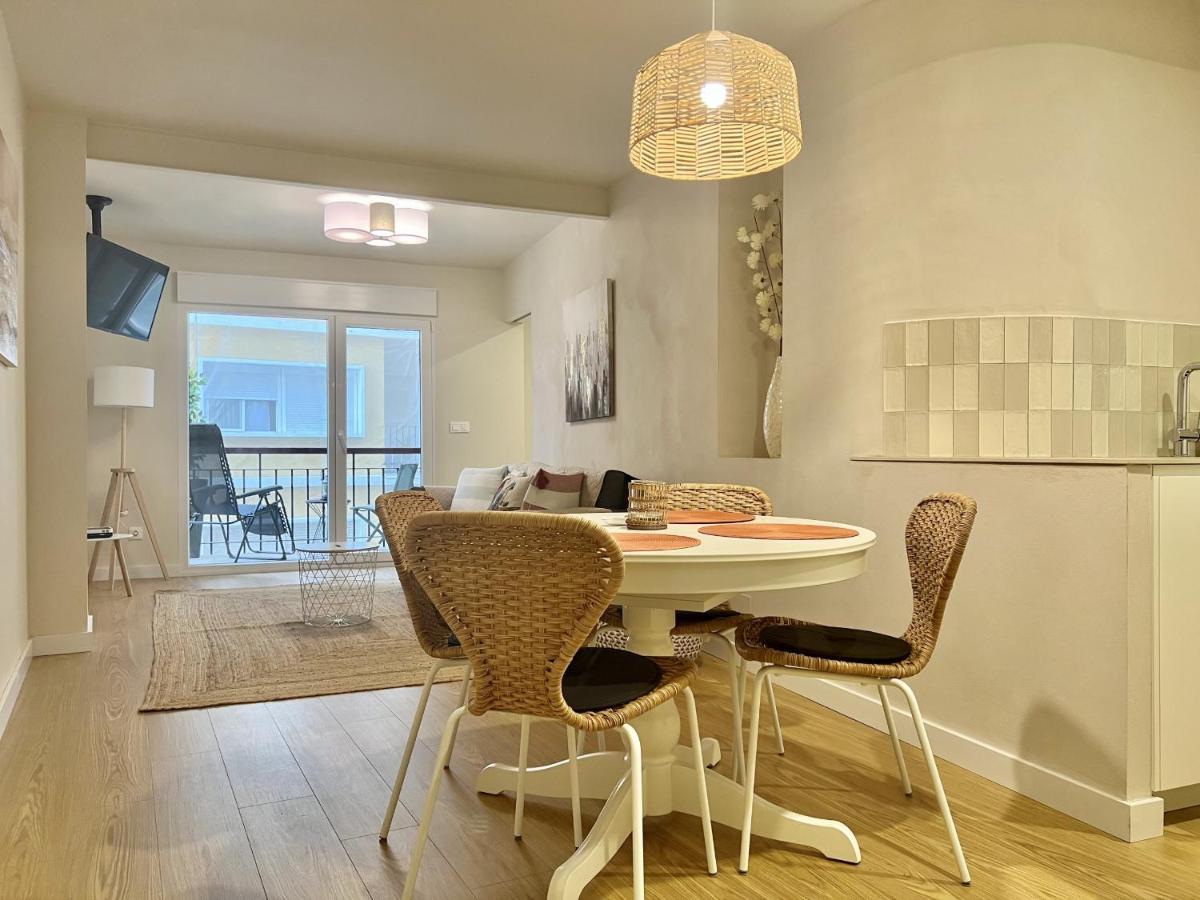 Cozy San Cristobal Apartment In Heart Of Аликанте Екстериор снимка